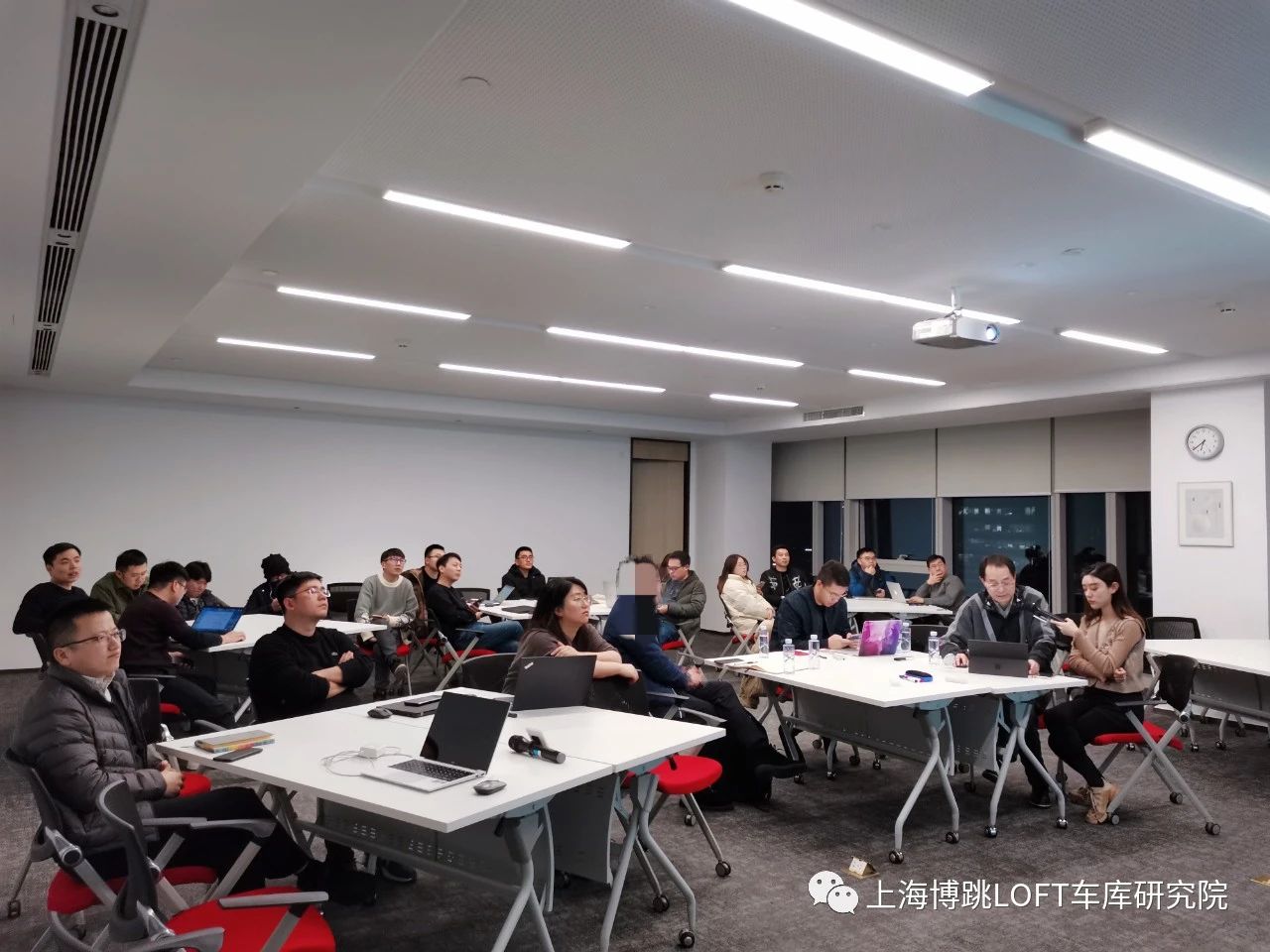 乌鲁木齐杭州LOFT车库专题会